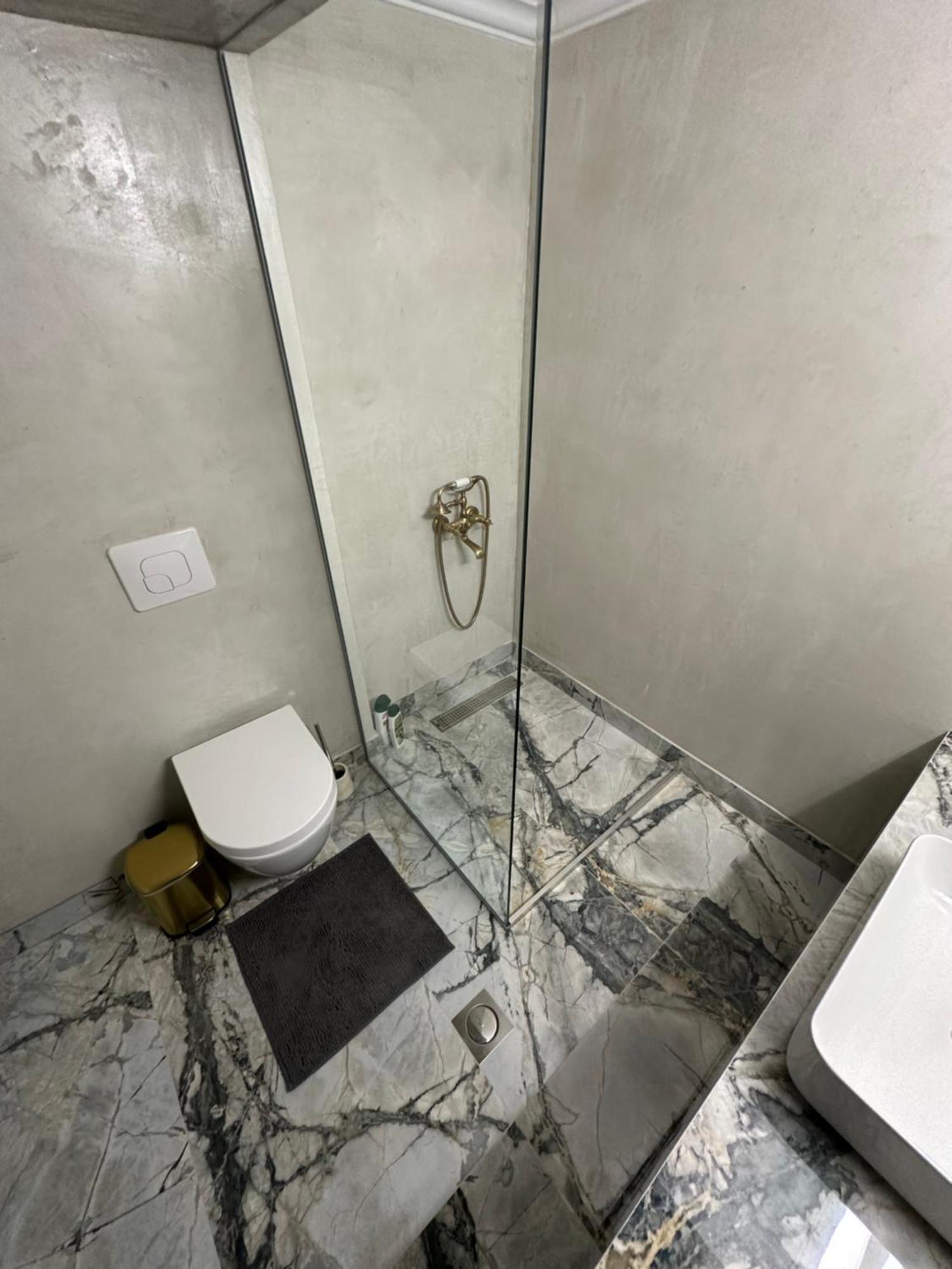 Raphael'S Suites Skg Thessaloniki Exterior photo